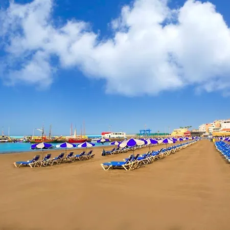 Excellent Castle Harbour Apartamento