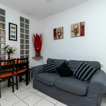 Excellent Castle Harbour ロスクリスティアーノス