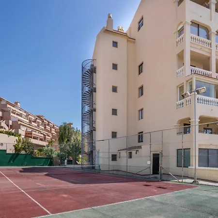 Excellent Castle Harbour Apartament